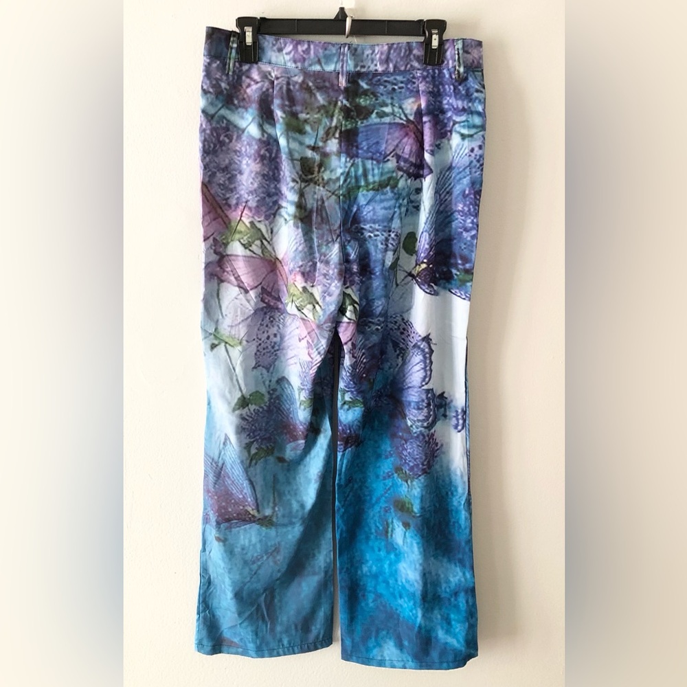 Butterfly Wide-Leg Pants - Picture 5 of 6